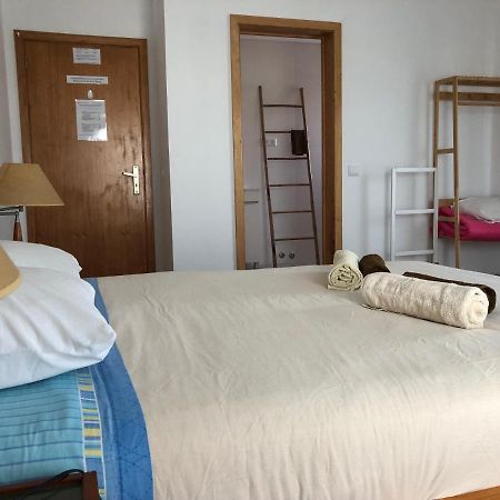 Azores Holidays House -B&B - Suites - Self Check-In Keyboard Πόντα Ντελγκάντα Εξωτερικό φωτογραφία